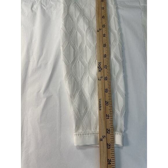 Chico's Size 00/XS White Sheer Long Sleeve Blouse V Neck Texture Classic Beach - Picture 15 of 16